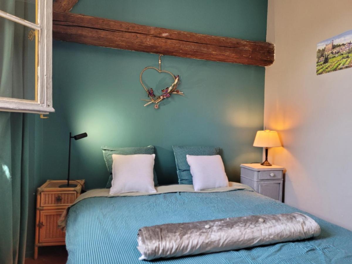 Appartement Un nid sur les toits à Avignon Extérieur photo
