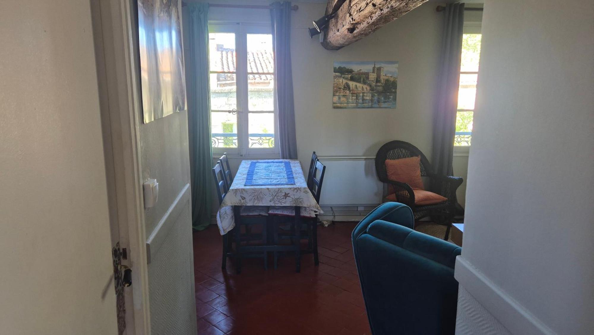 Appartement Un nid sur les toits à Avignon Extérieur photo