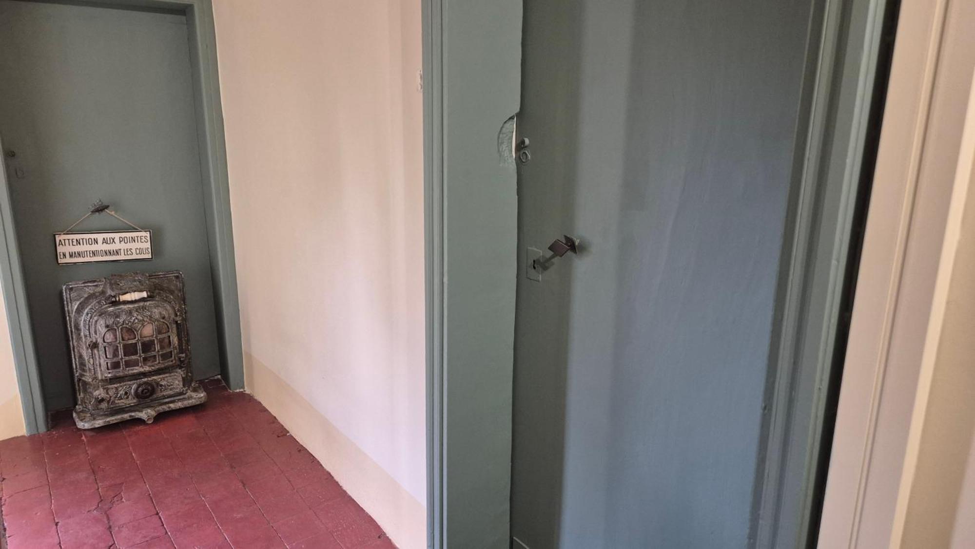 Appartement Un nid sur les toits à Avignon Extérieur photo